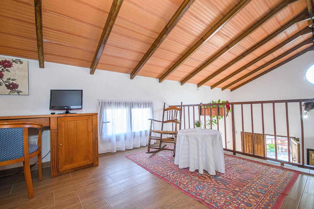 Cubo'S Casa El Pantanillo Villa Ardales Eksteriør billede